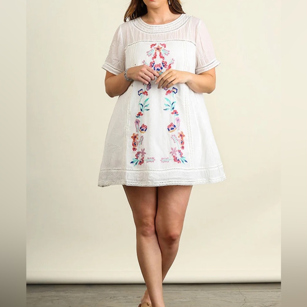 Umgee White Mini Dress with Multicolor Floral Embroidery